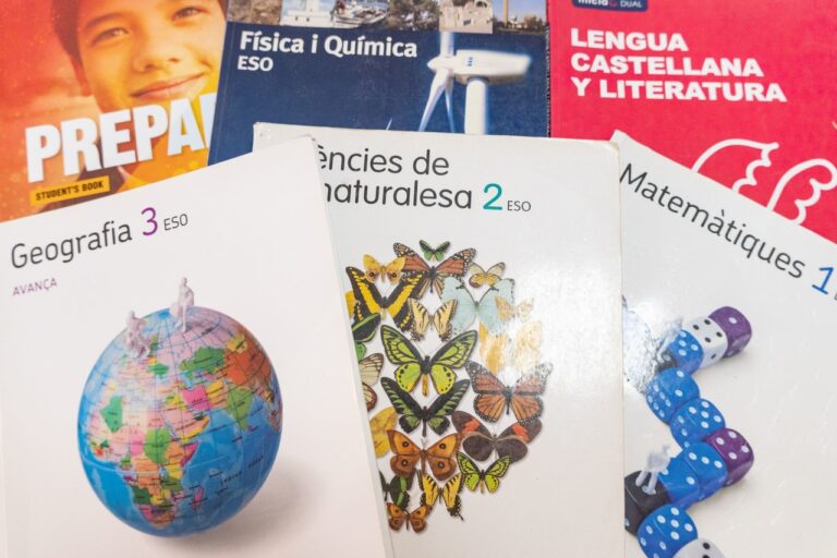 Una segona vida per als libres de text