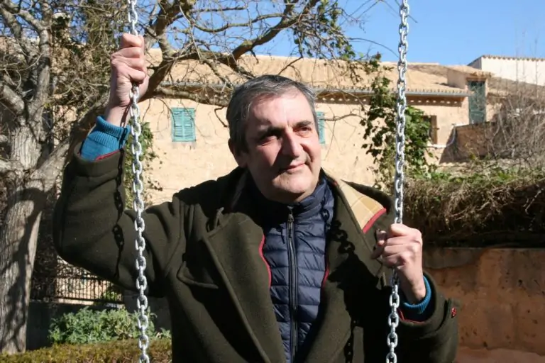 Raphel Pherrer: “Anar contracorrent és un deure”