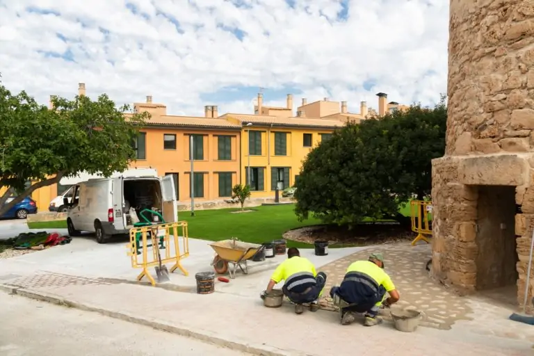 UN DIA AMB LA BRIGADA DE VIES I OBRES