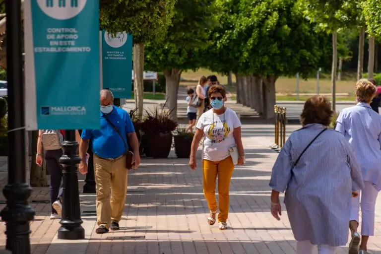 Compras, reencuentros y buen ambiente con la llegada de la fase 2
