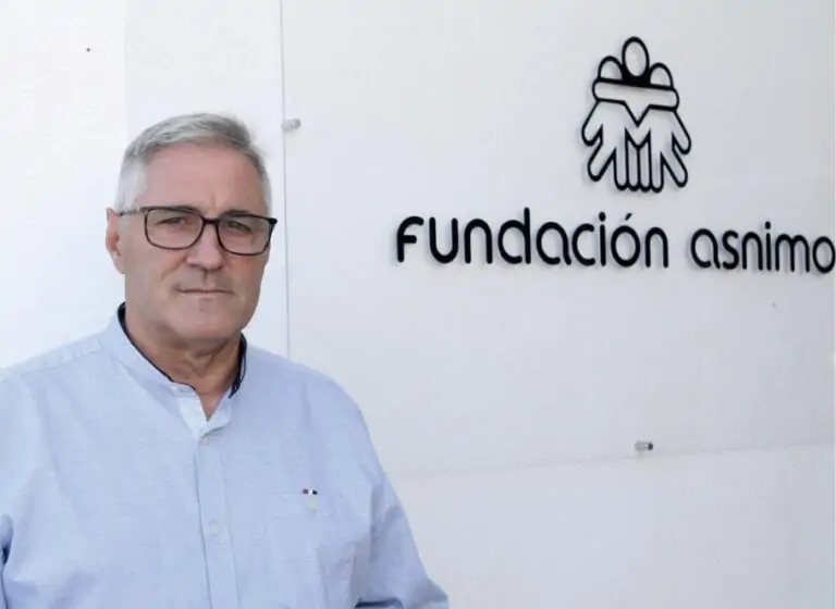 «Los usuarios necesitan el contacto cercano y con la Covid todo son distancias y mascarillas y por ellos esto es una pérdida»