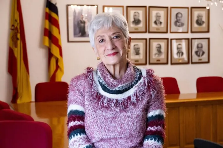 “Hi ha gent que s’estima més fer potadetes pel Facebook que anar a cercar una solució”