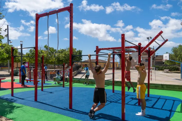 Abre al público el nuevo parque de calistenia de Es Campet, en Sa Cabaneta