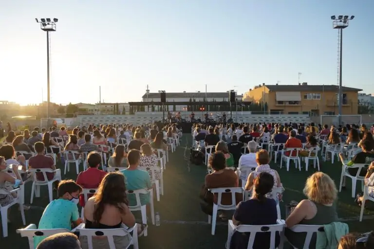 Se mantienen la medidas de prevención de la Covid-19 en residencias y se establecen recomendaciones para eventos culturales y deportivos