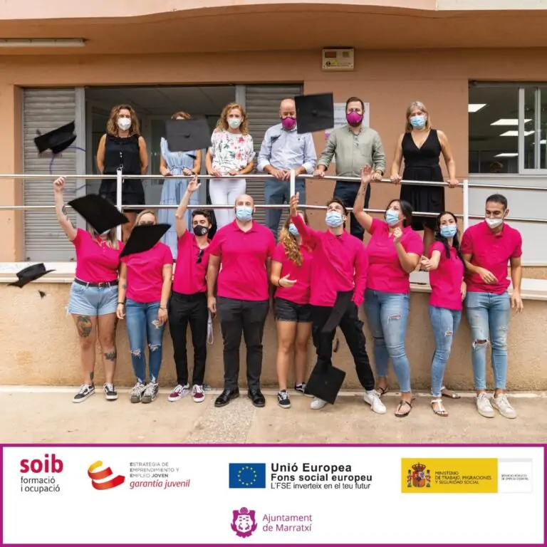 Balance positivo del programa ‘Marratxí Administra’ gracias al cual diez jóvenes han trabajado en el Ayuntamiento durante un año