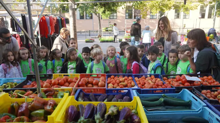 ‘Comercio y escuela’, una iniciativa del Ayuntamiento de Marratxí para acercar a los más pequeños al comercio local