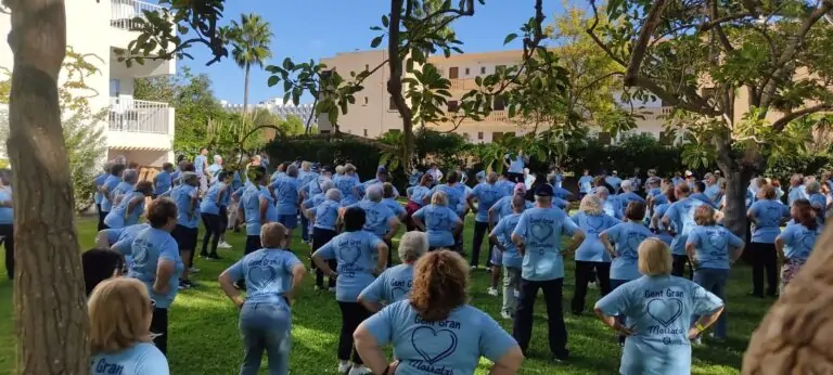 Más de 500 miembros de las  asociaciones de Gent Gran se han reunido en Cales de Mallorca